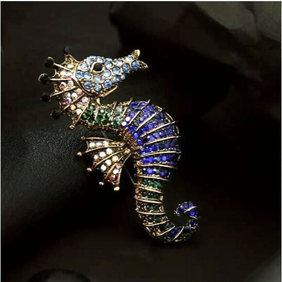 Blue Seahorse Crystal Rhinestone Brooch Pin STUNNING! - Picture 3 of 5